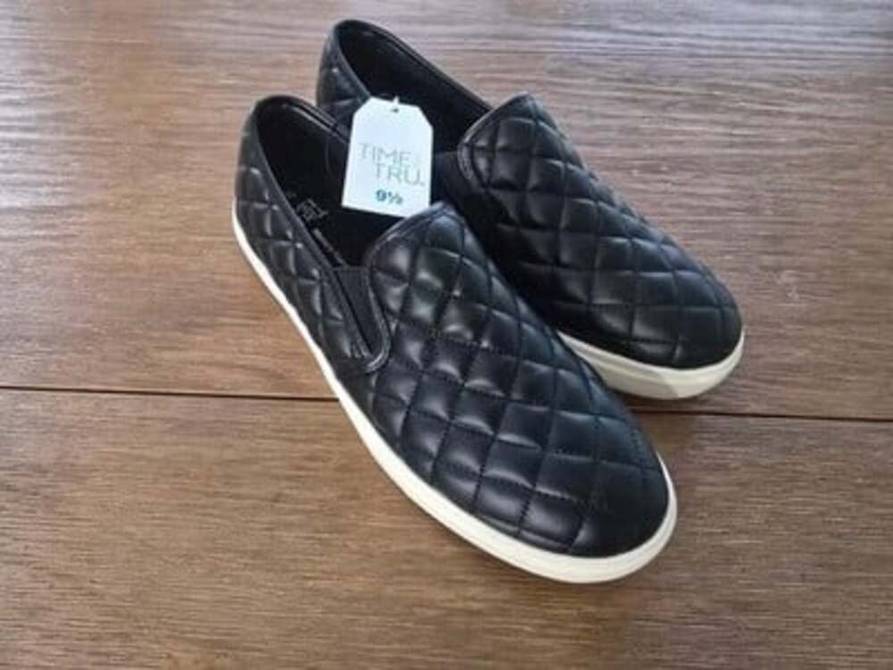 Time and Tru Women's Size 9.5 Black Quilted Slip On Sneakers NWT Memory Foam